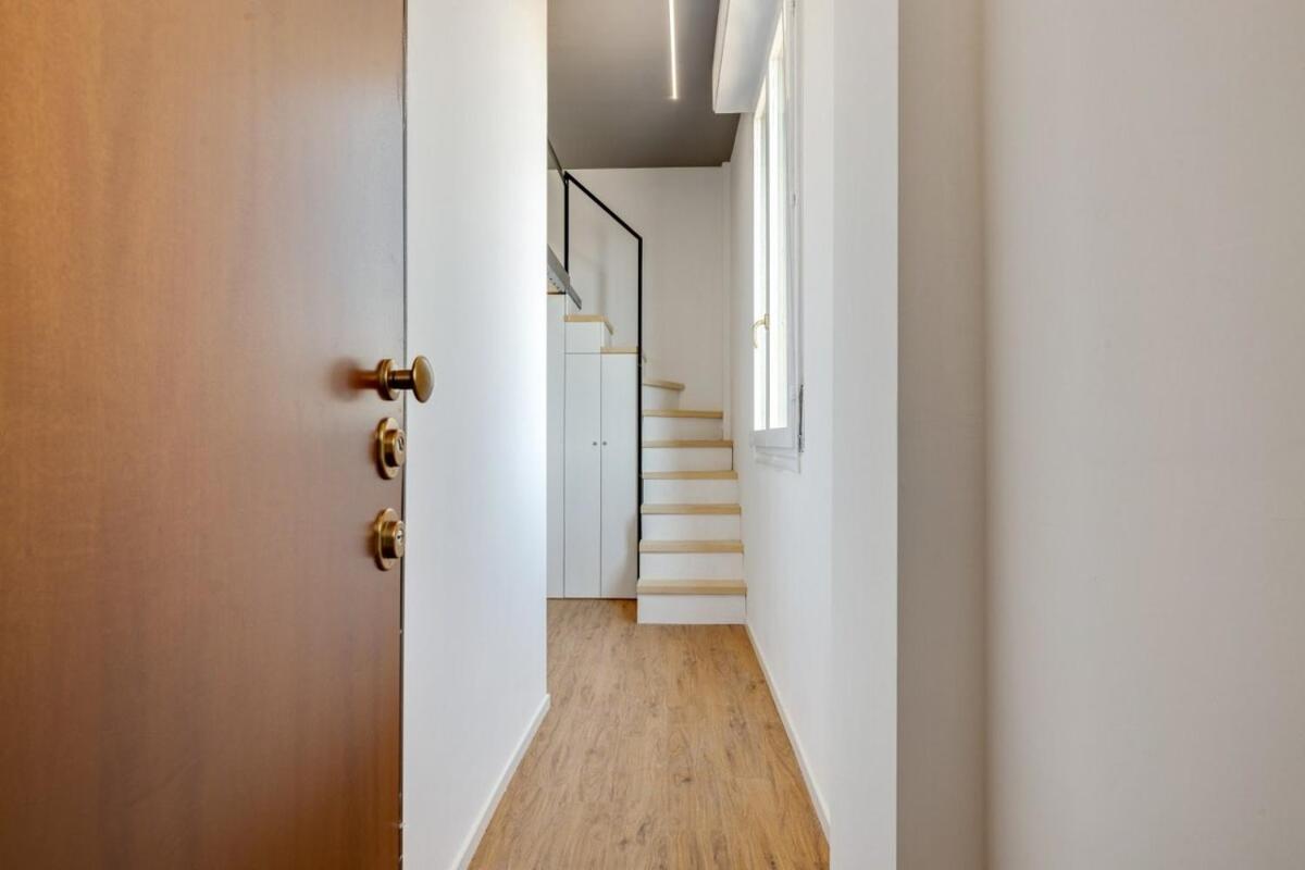 Homeby, Cozy Penthouse Apartment Milan Exterior photo
